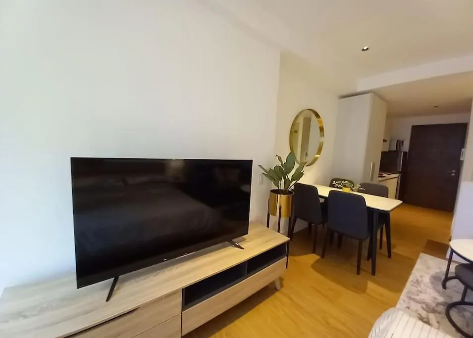 Apartment Lovely Studio In Novotel Suites, Metro Manila